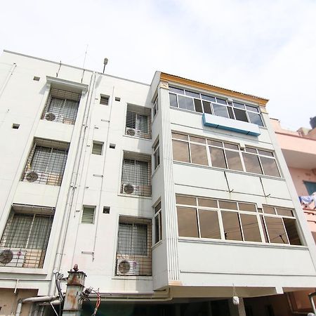 Oyo 9207 Chakri Guest House Visakhapatnam Exteriör bild